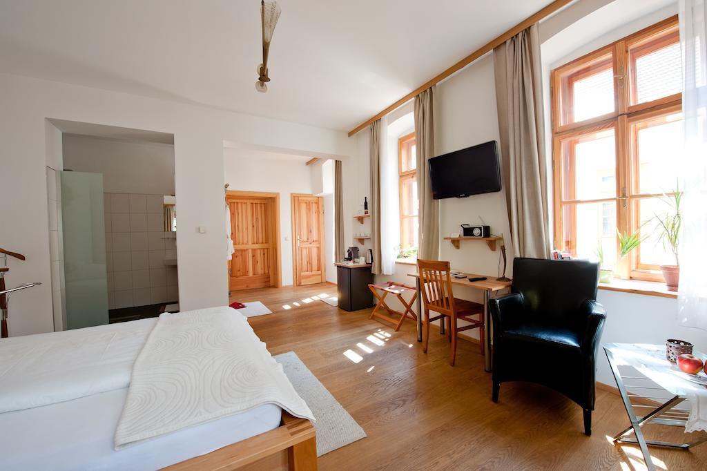 Hôtel Schreiners Essen Und Wohnen à Vienne Chambre photo